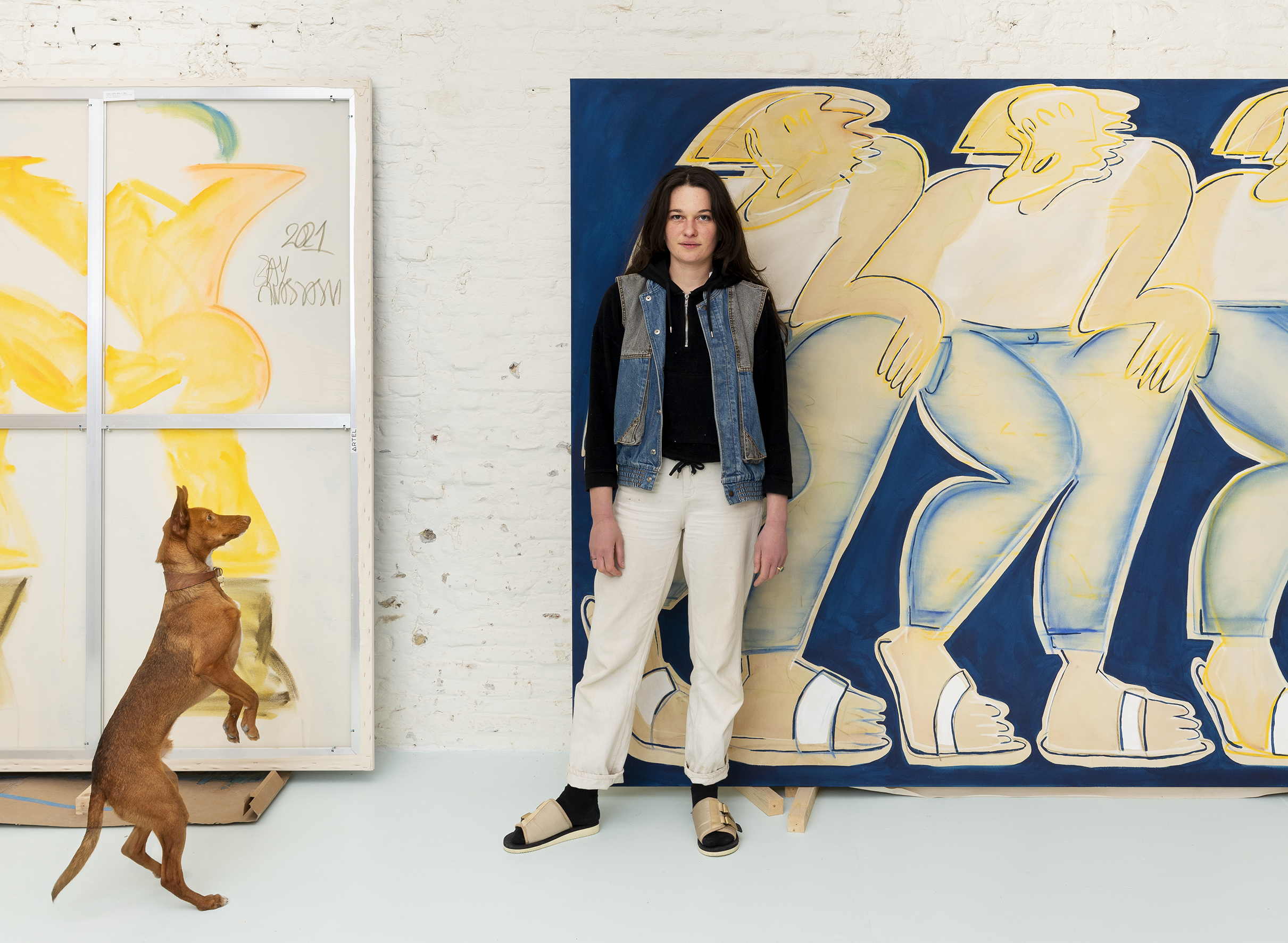 One hundred ghost stories